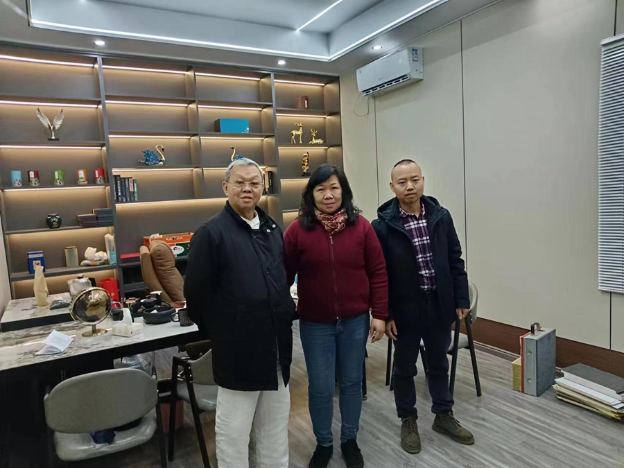 法國(guó)華僑率團(tuán)考察睿婕輕鋼別墅工廠(chǎng)，雙方簽署戰(zhàn)略合作協(xié)議，共譜非洲市場(chǎng)新篇章