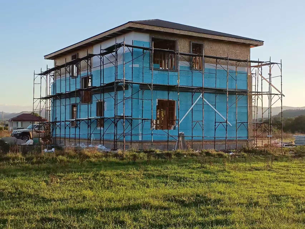 破冰者：嚴(yán)寒地區(qū)輕鋼建筑保溫設(shè)計(jì)的技術(shù)突圍